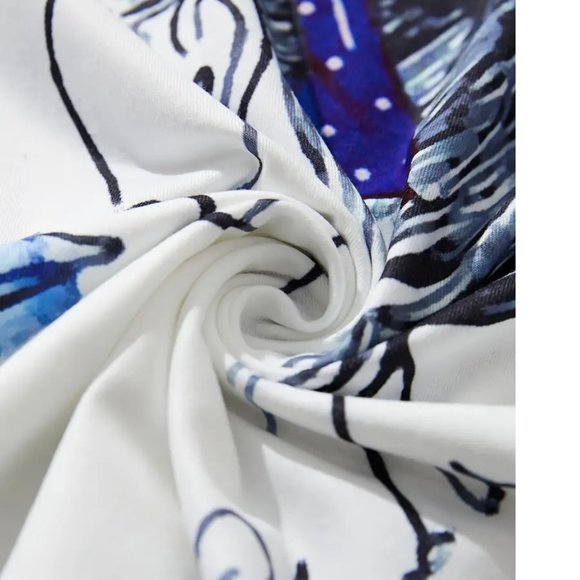 NWT Stylish Beautiful Delicate Print Top - Picture 4 of 8